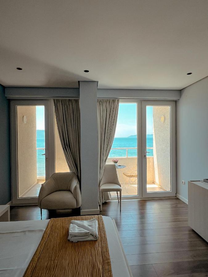 Maxi Room Vlorë Eksteriør billede
