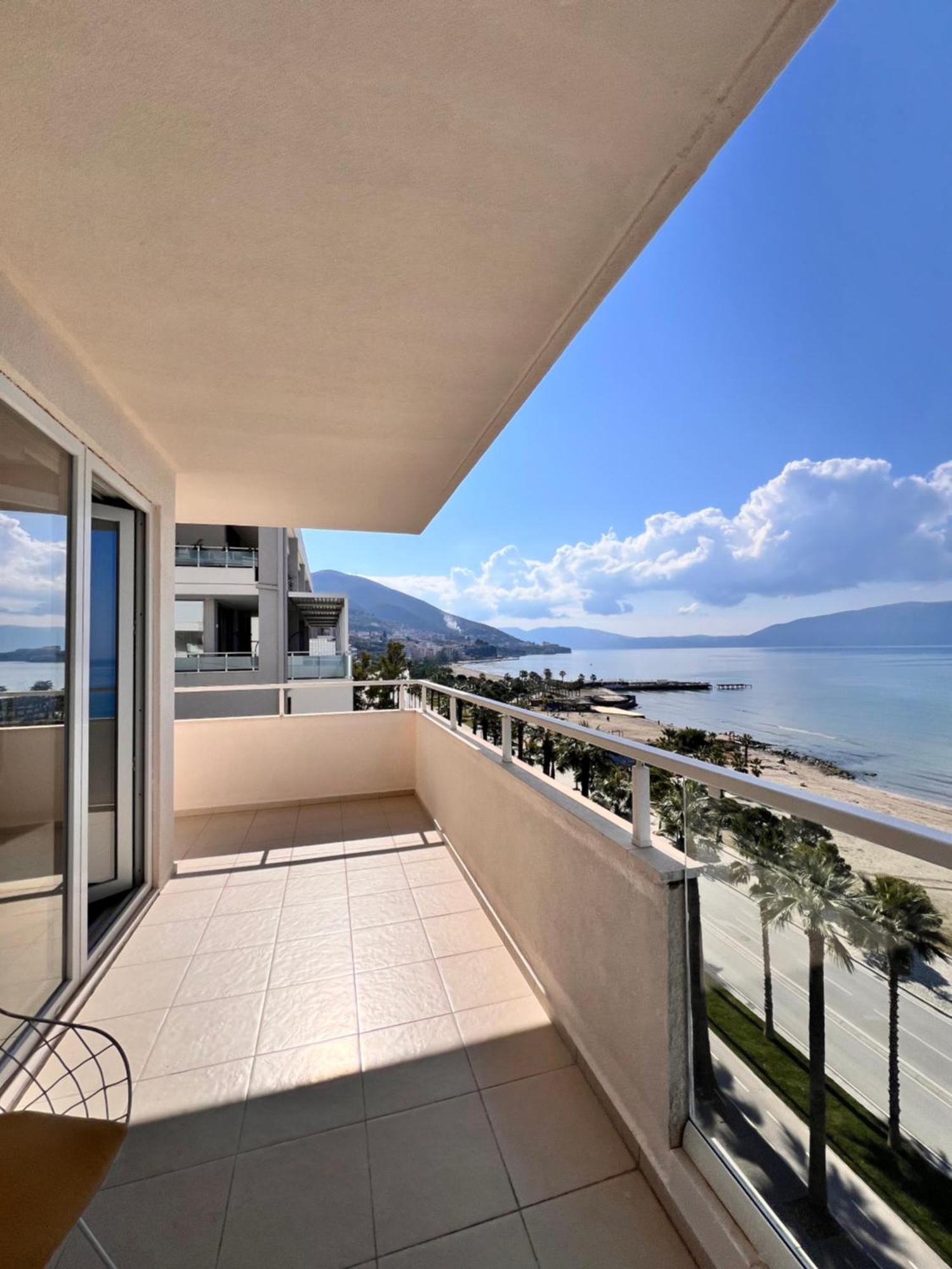 Maxi Room Vlorë Eksteriør billede
