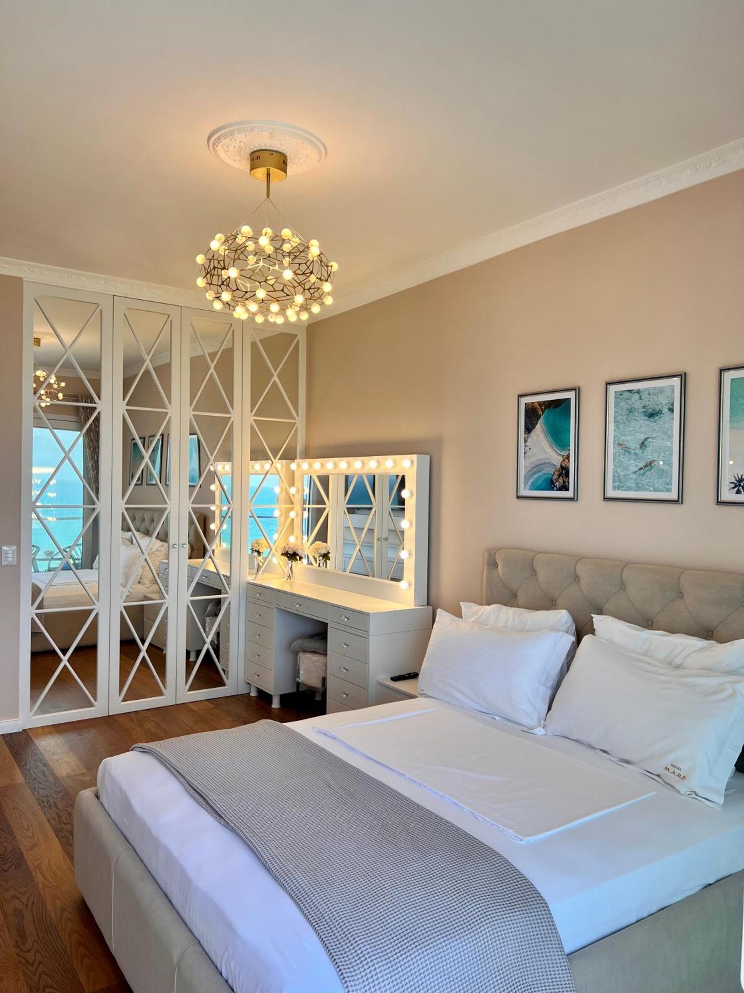 Maxi Room Vlorë Værelse billede