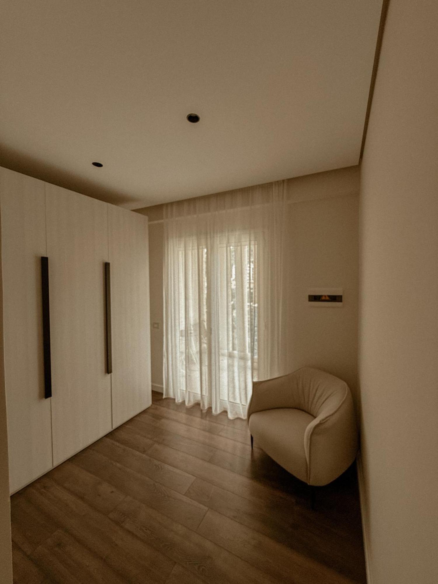 Maxi Room Vlorë Eksteriør billede